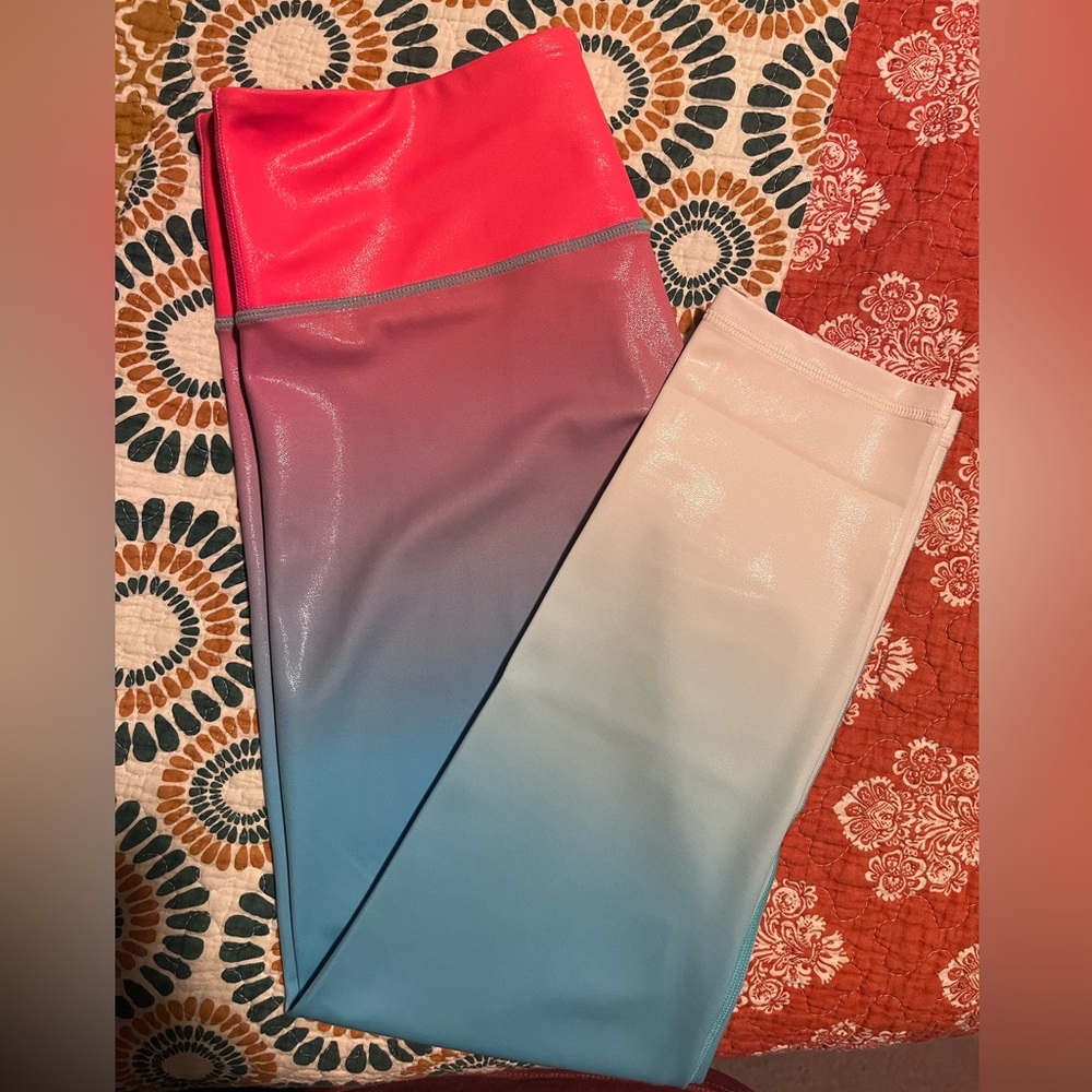 Zyia high rise ombré firecracker leggings